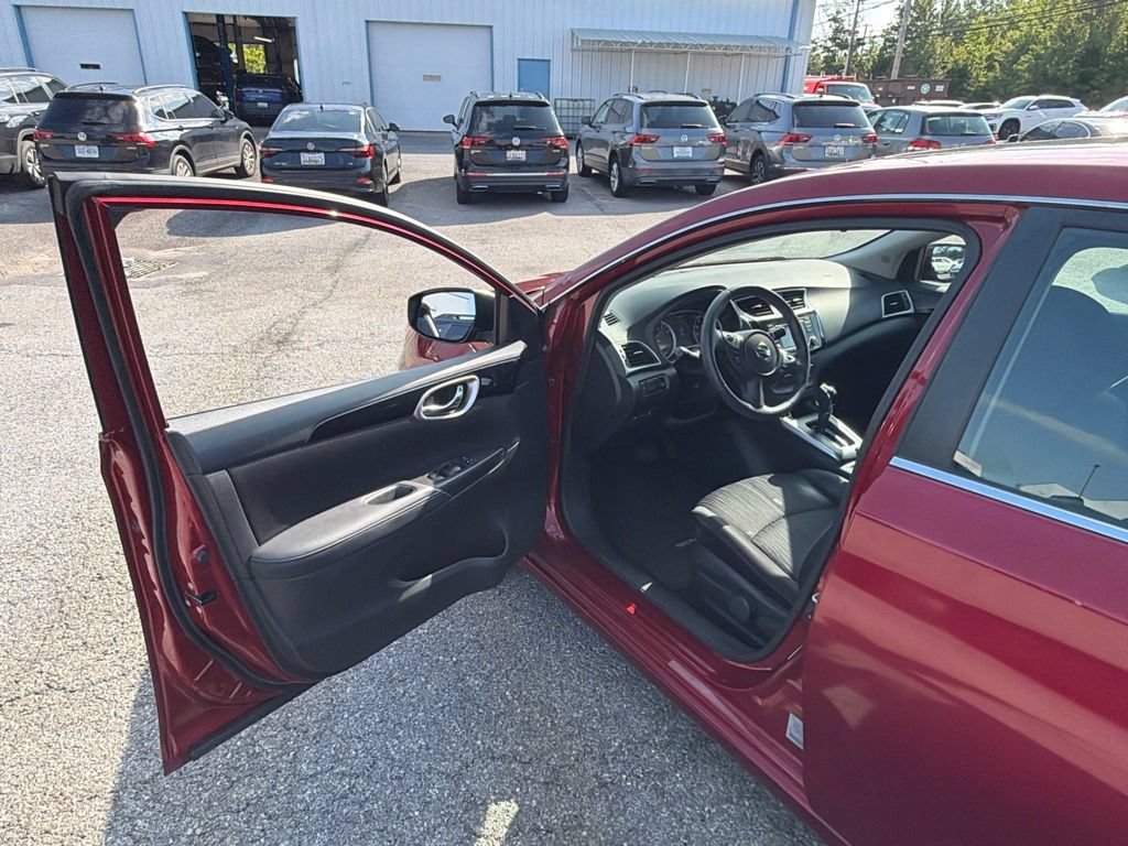 Used 2017 Nissan Sentra SV w/ Style Package FWD image 12