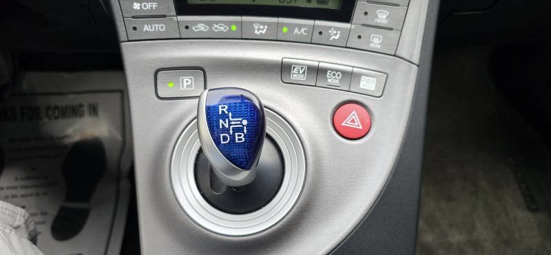 Used 2014 Toyota Prius Four FWD image 22