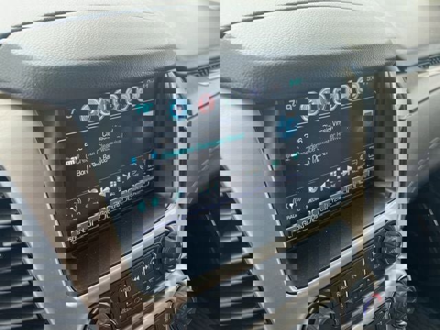 Used 2018 GMC Yukon Denali w/ Open Road Package image 15