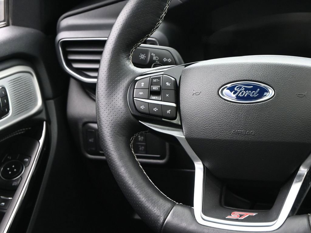 Used 2022 Ford Explorer ST w/ Equipment Group 401A image 32