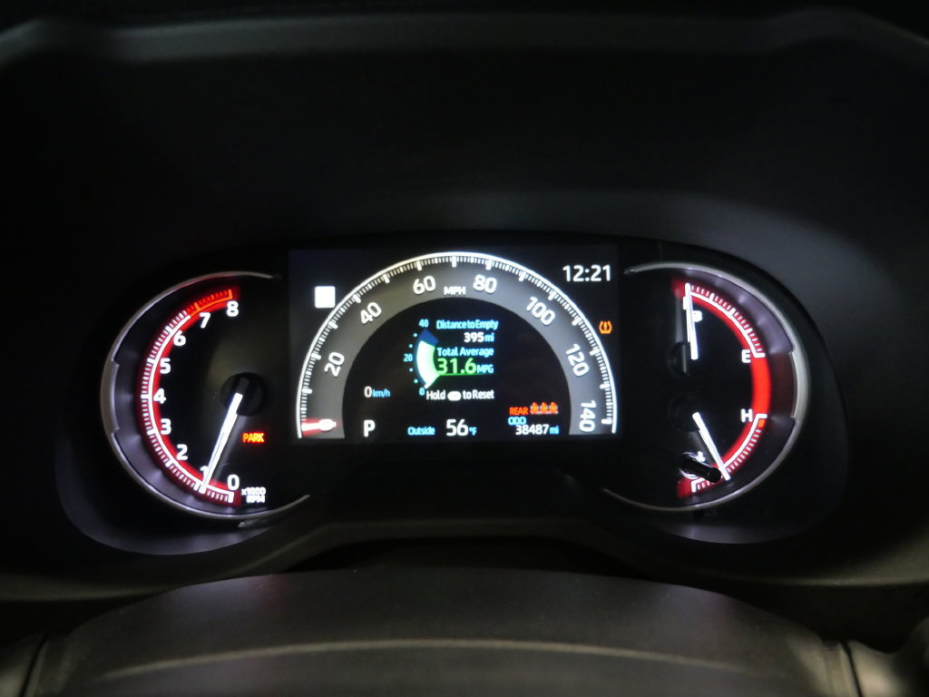 Used 2025 Toyota RAV4 LE AWD/4WD image 18