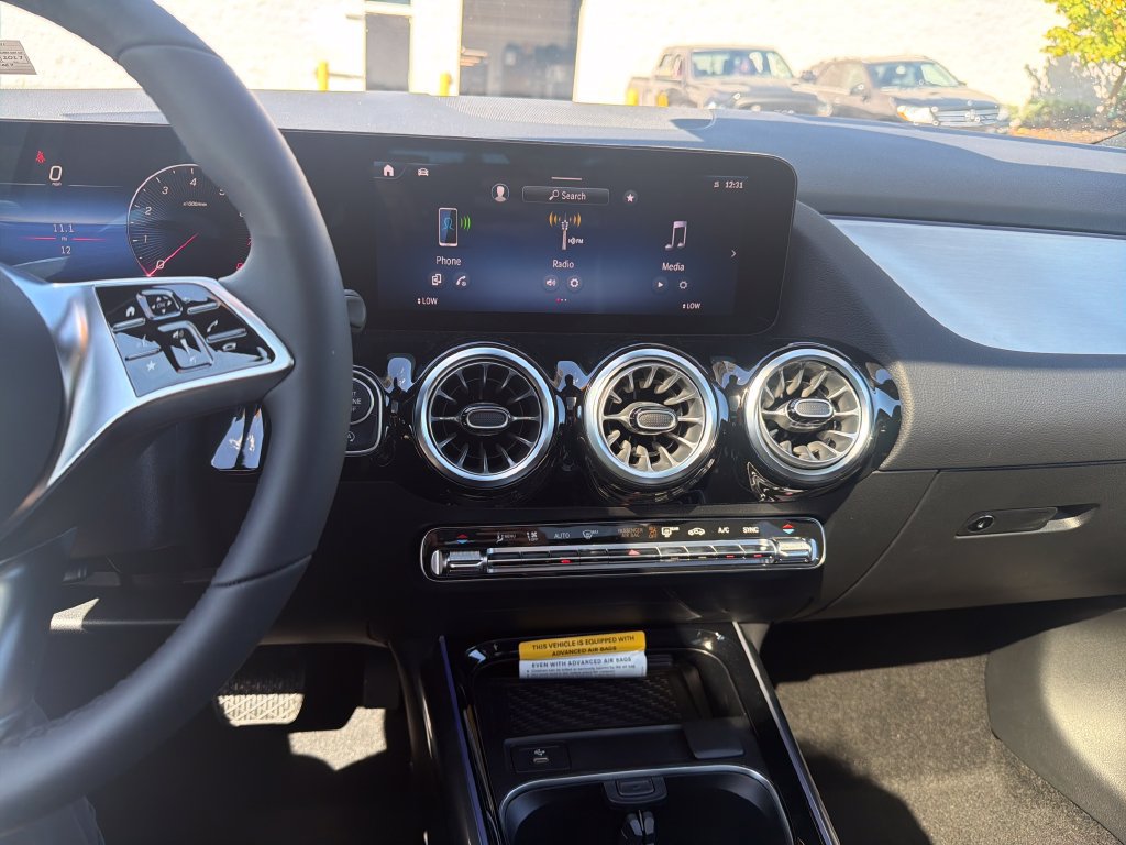 New 2026 Mercedes-Benz GLA 250 4MATIC image 5