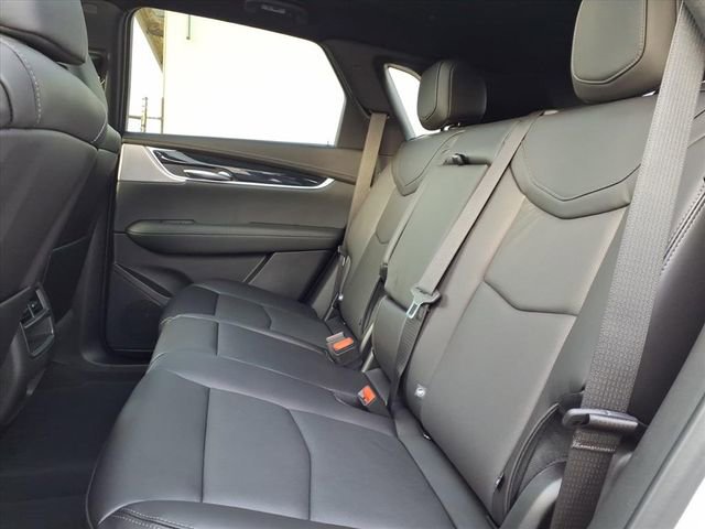 New 2026 Cadillac XT5 Premium Luxury w/ Driver Assist Package image 7
