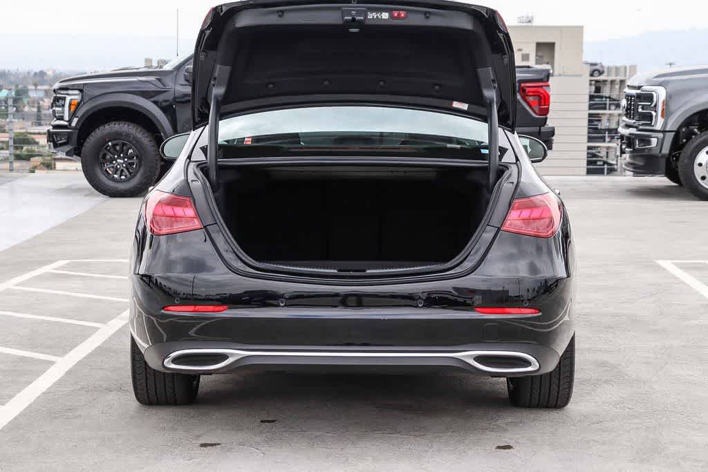 Used 2024 Mercedes-Benz C 300 Sedan image 27