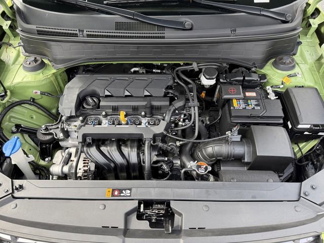 Used 2024 Hyundai Venue SEL image 35