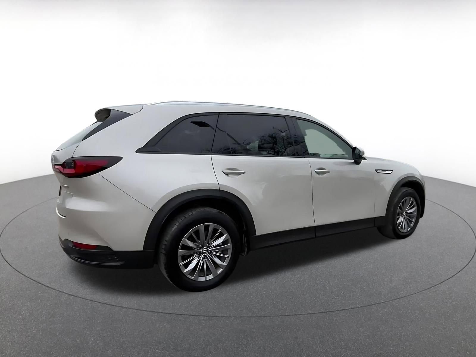 Used 2025 MAZDA CX-90 3.3 Turbo w/ Preferred Package image 15