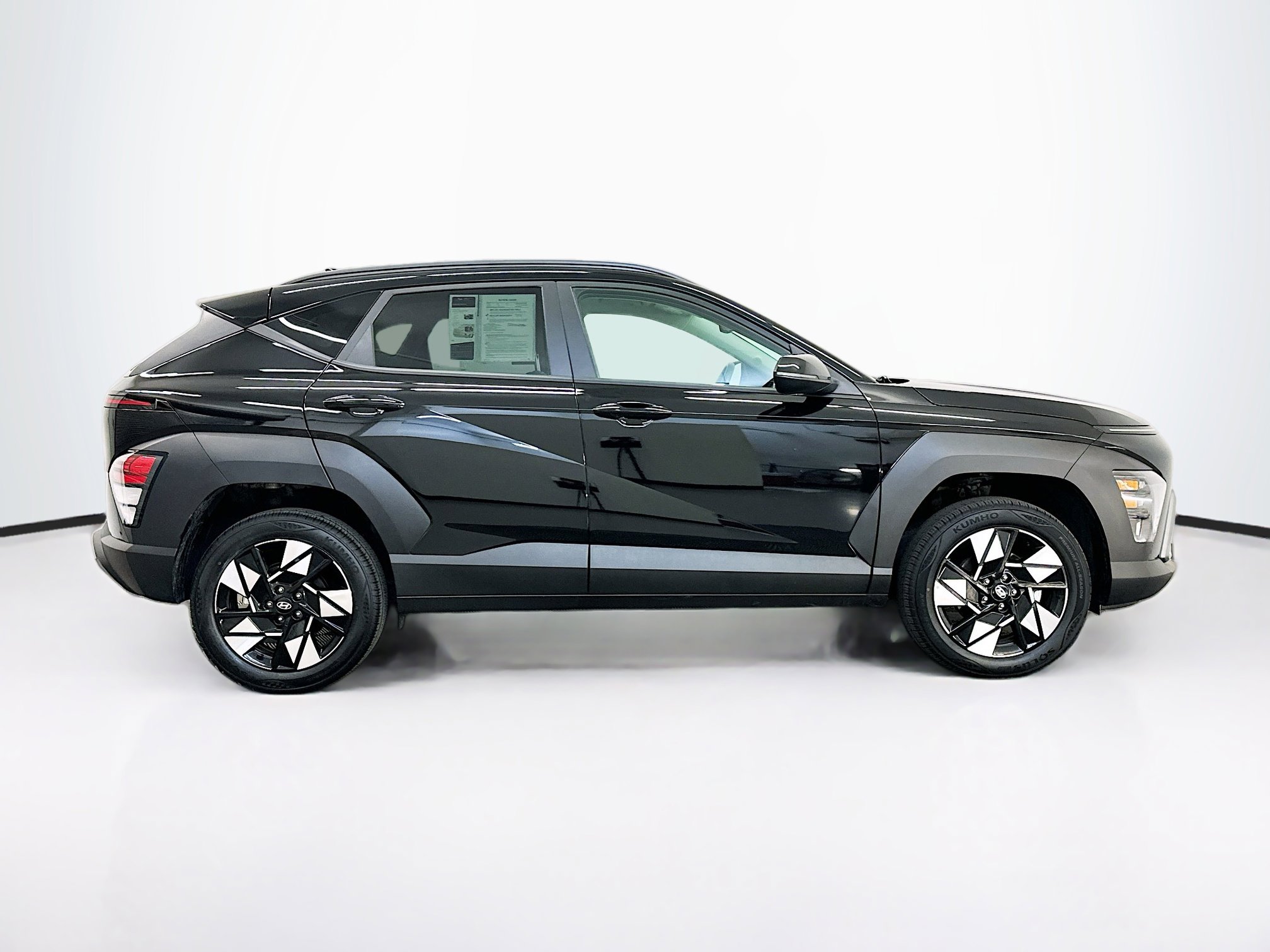Used 2025 Hyundai Kona SEL AWD/4WD image 10
