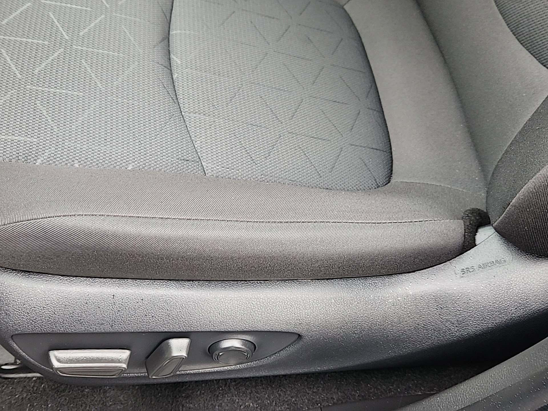 Certified 2025 Toyota RAV4 XLE image 21