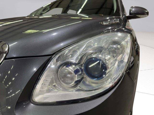 Used 2011 Buick Enclave CX FWD image 11