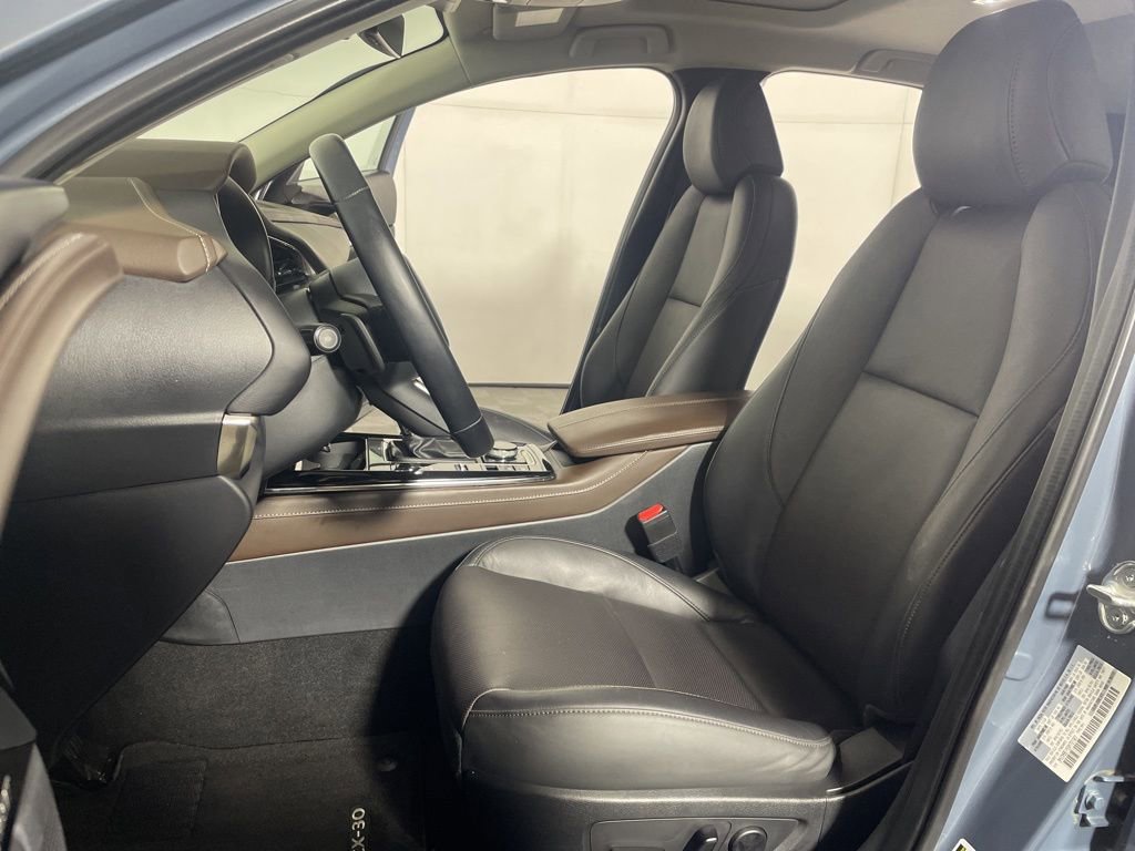 Certified 2025 MAZDA CX-30 2.5 Turbo w/ Premium Plus Pkg image 10