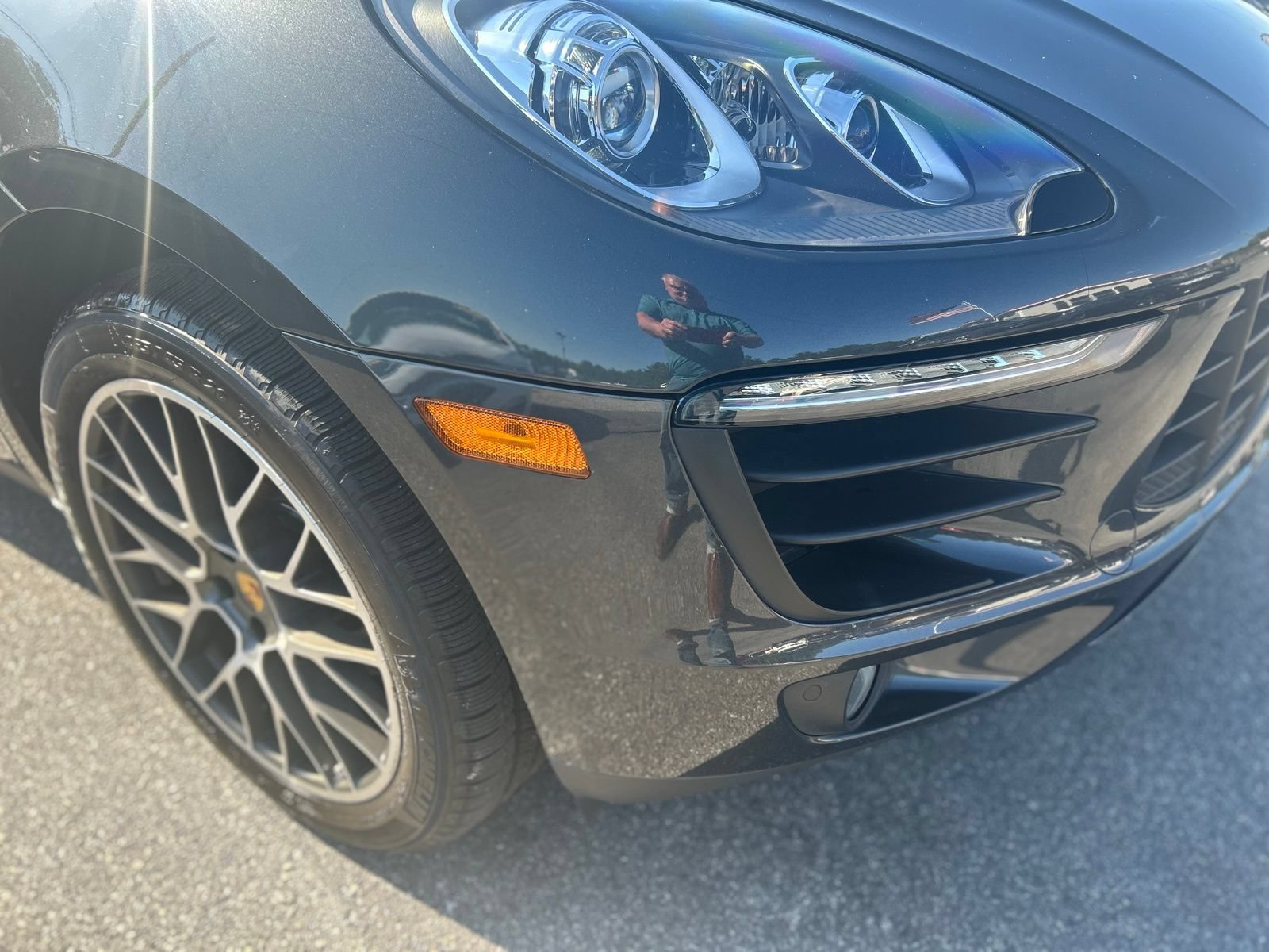 Used 2018 Porsche Macan Sport Edition AWD/4WD image 7