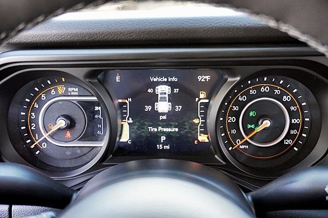 New 2025 Jeep Gladiator Sport S image 39