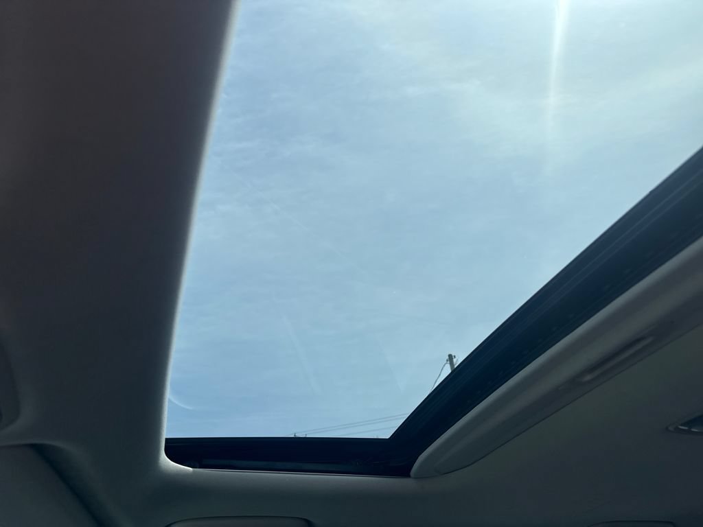Used 2020 Kia Soul GT-Line w/ GT 2.0L Power Sunroof Package FWD image 35
