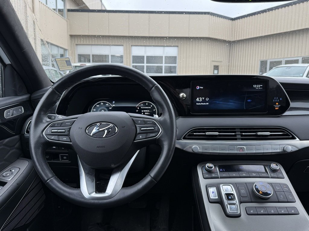 Used 2022 Hyundai Palisade Calligraphy image 12