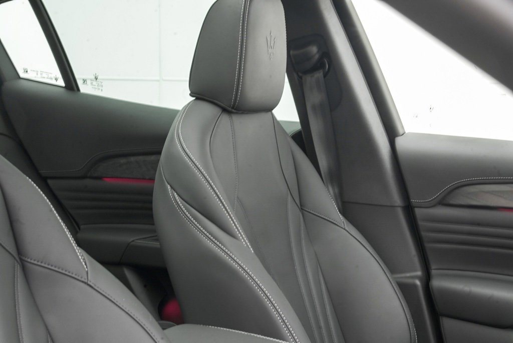 New 2025 Maserati Grecale Modena image 38