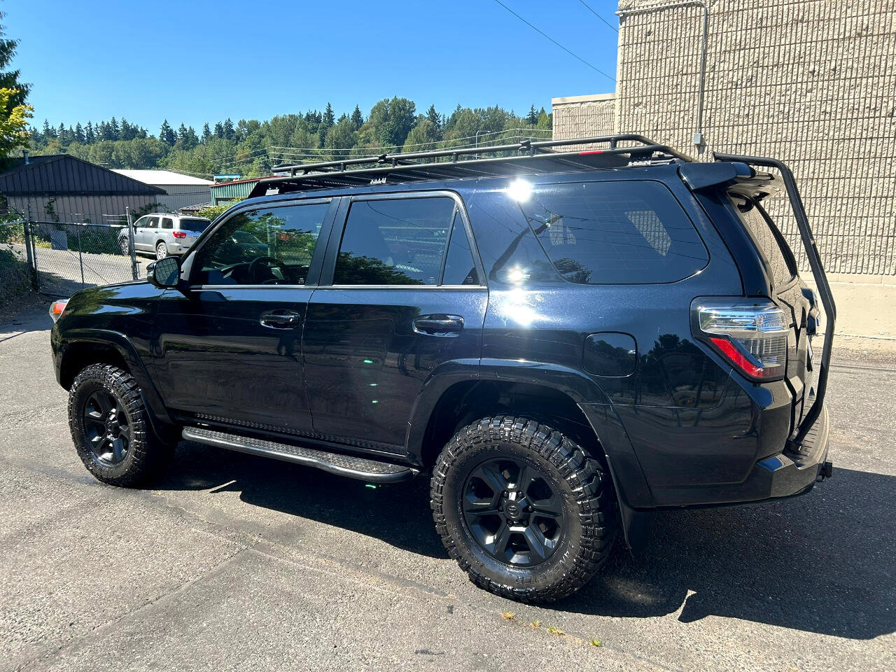 Used 2020 Toyota 4Runner SR5 Premium image 6