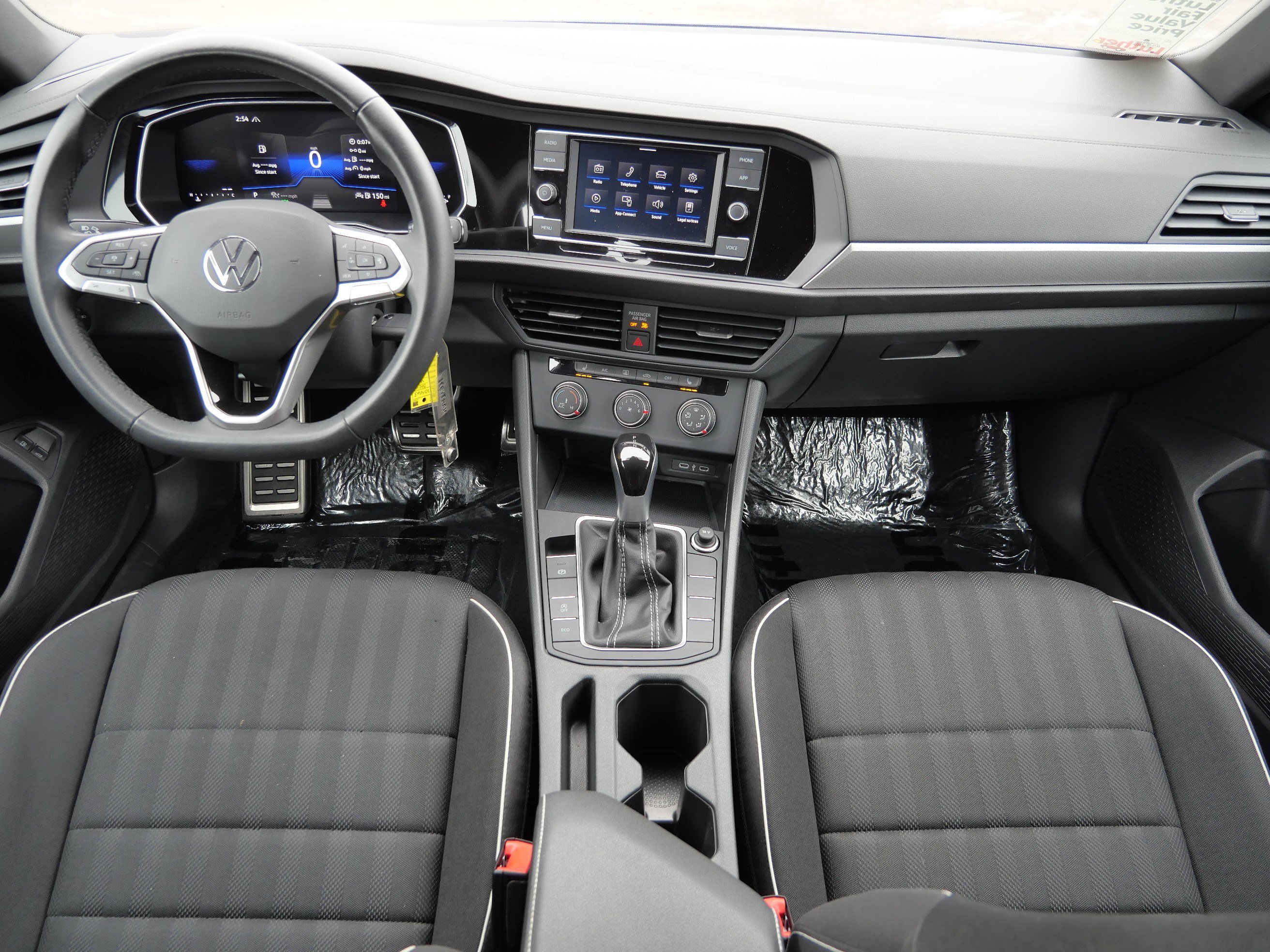 Certified 2024 Volkswagen Jetta Sport image 10