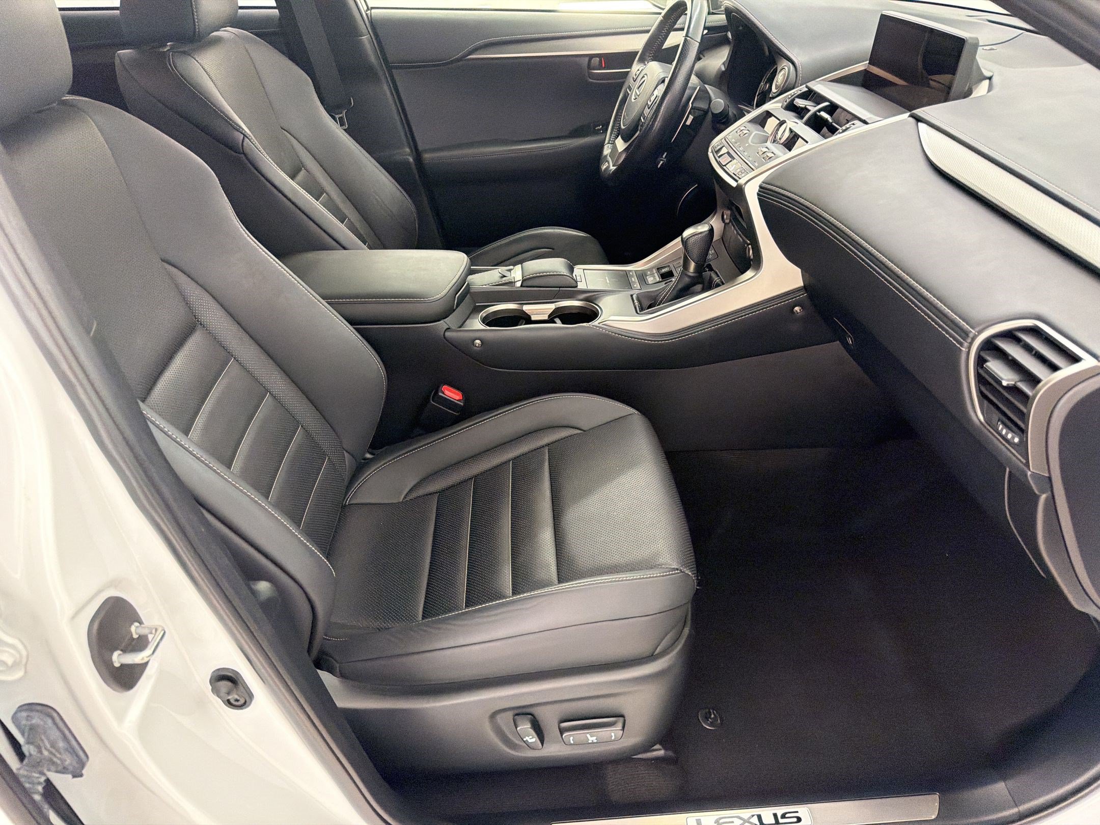 Used 2021 Lexus NX 300 F Sport w/ F Sport Premium Package FWD image 23