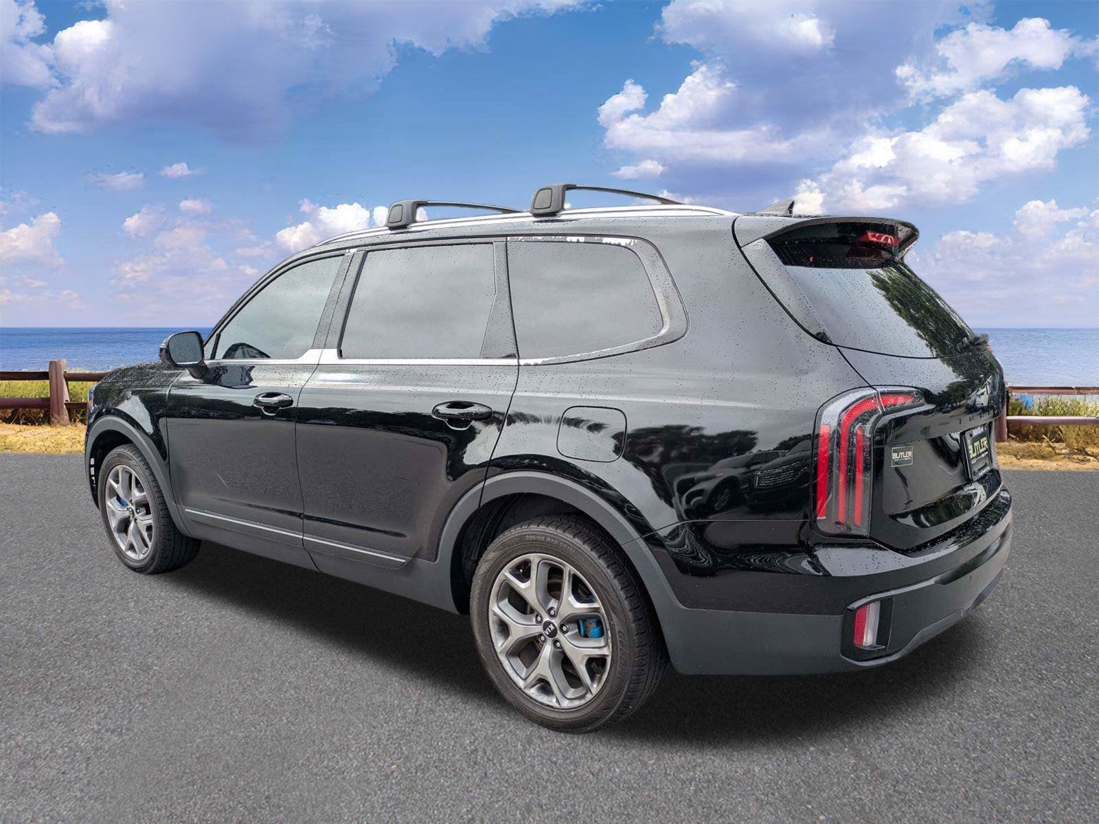Used 2023 Kia Telluride SX FWD image 6