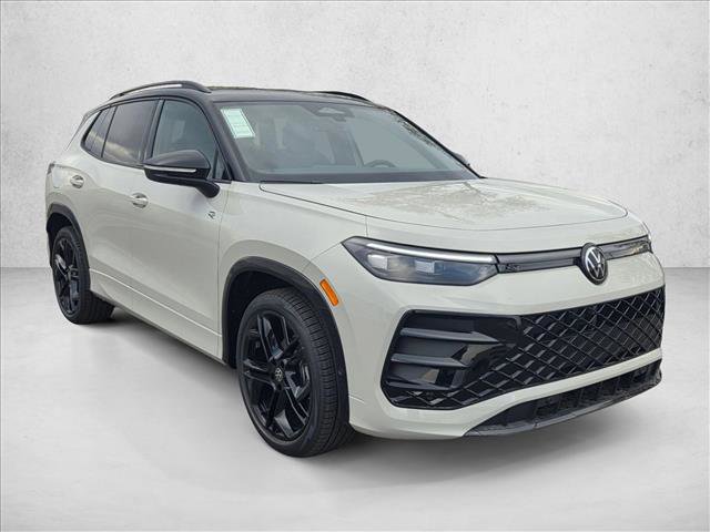 New 2026 Volkswagen Tiguan SE R-Line image 7