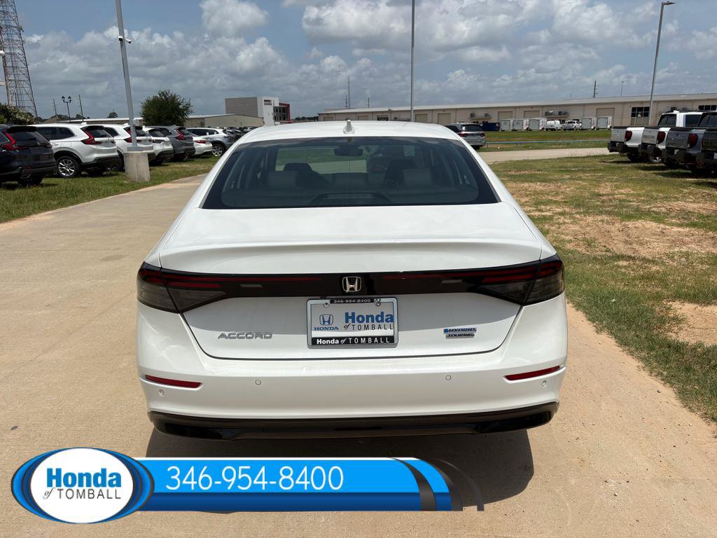 New 2026 Honda Accord Hybrid Touring image 5