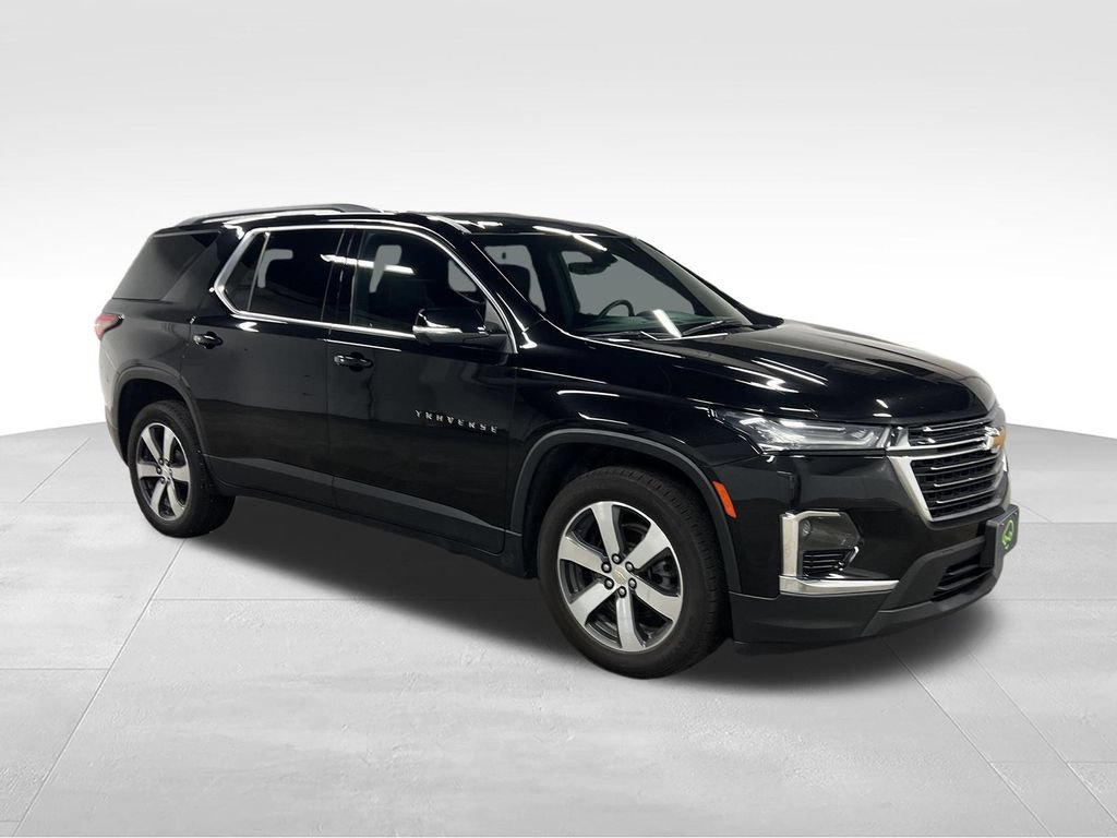 Used 2023 Chevrolet Traverse LT w/ LT Premium Package