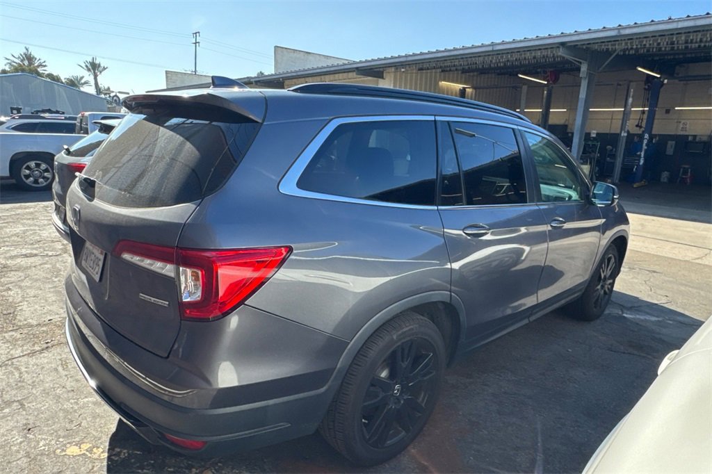 Used 2021 Honda Pilot Special Edition image 3