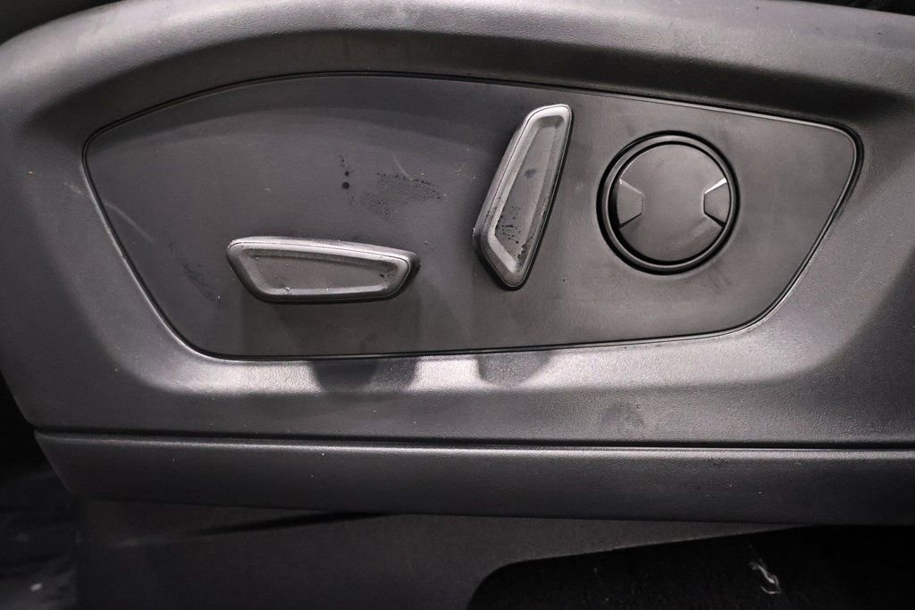 New 2026 Ford Explorer Active w/ Active Comfort Package image 12