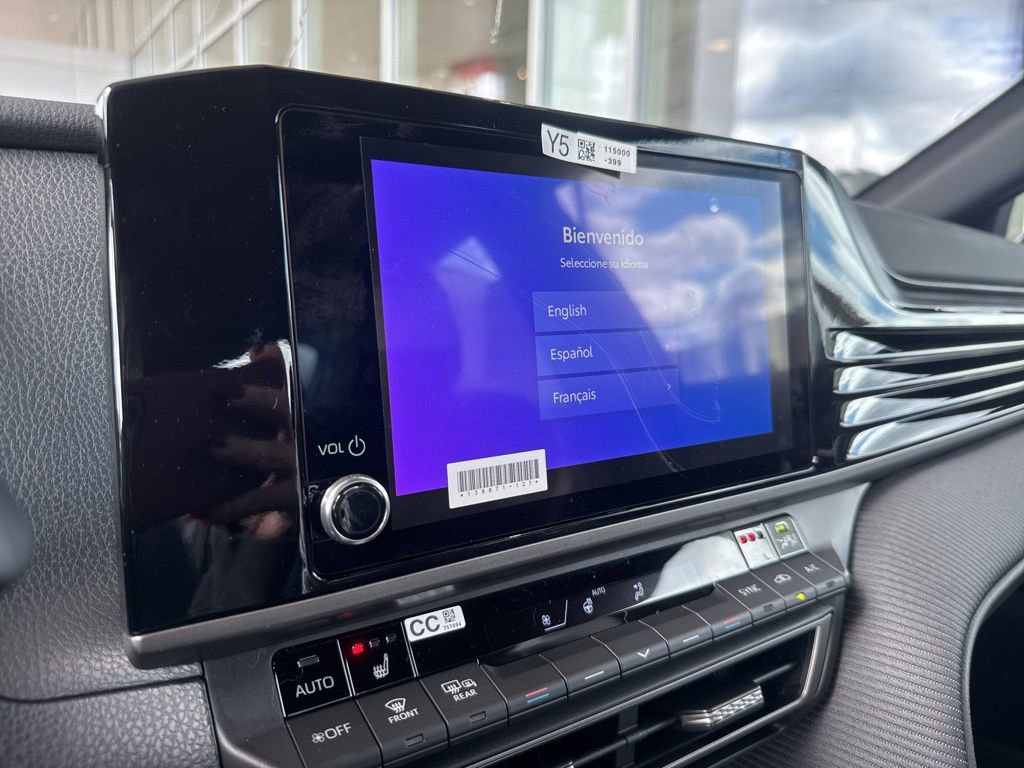 New 2026 Toyota Camry SE image 10