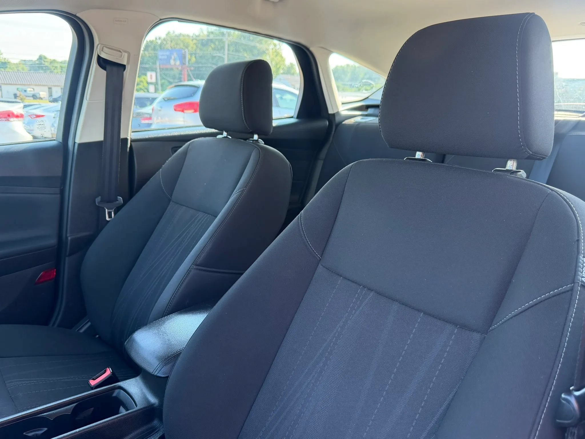 Used 2016 Ford Focus SE FWD image 10