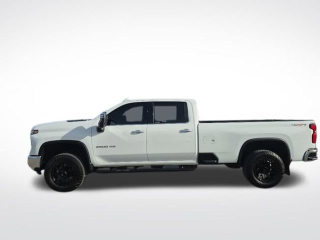 Used 2024 Chevrolet Silverado 2500 LTZ image 8
