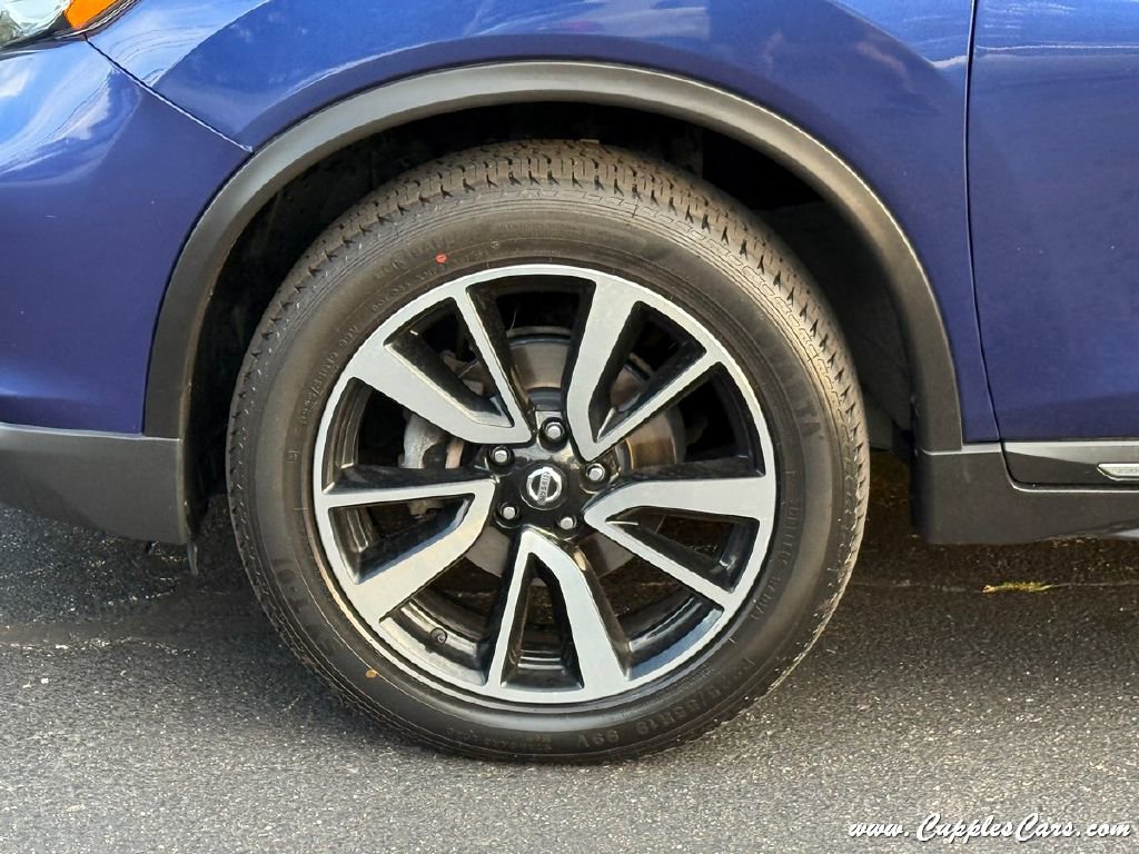 Used 2019 Nissan Rogue SL w/ Premium Package image 50
