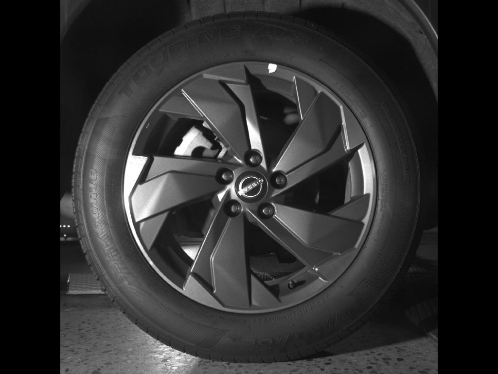 Used 2025 Nissan Rogue SV FWD image 12