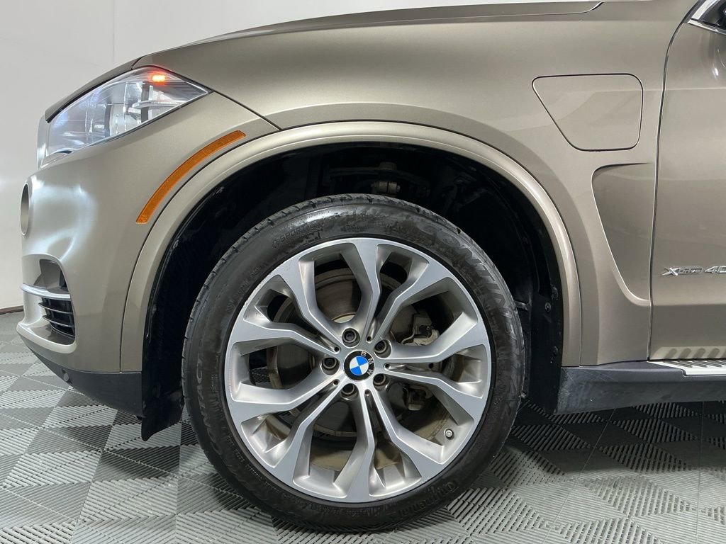 Used 2017 BMW X5 xDrive40e image 8