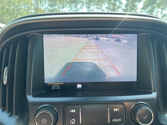 Used 2021 Chevrolet Colorado Z71 w/ Safety Package image 17