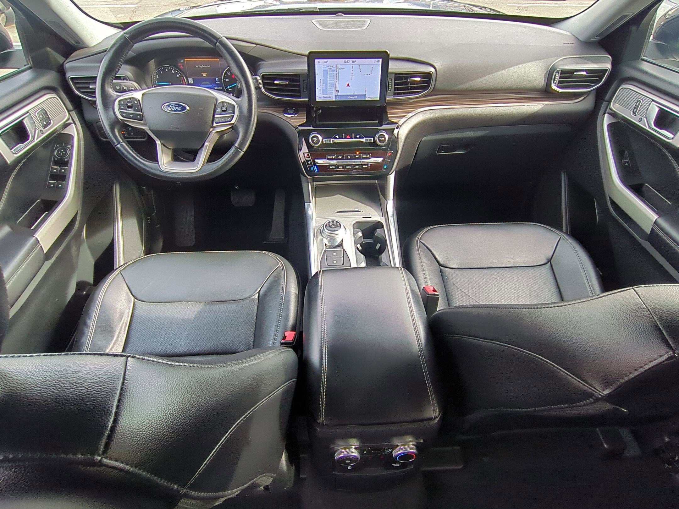 Used 2022 Ford Explorer Limited w/ Equipment Group 301A image 29