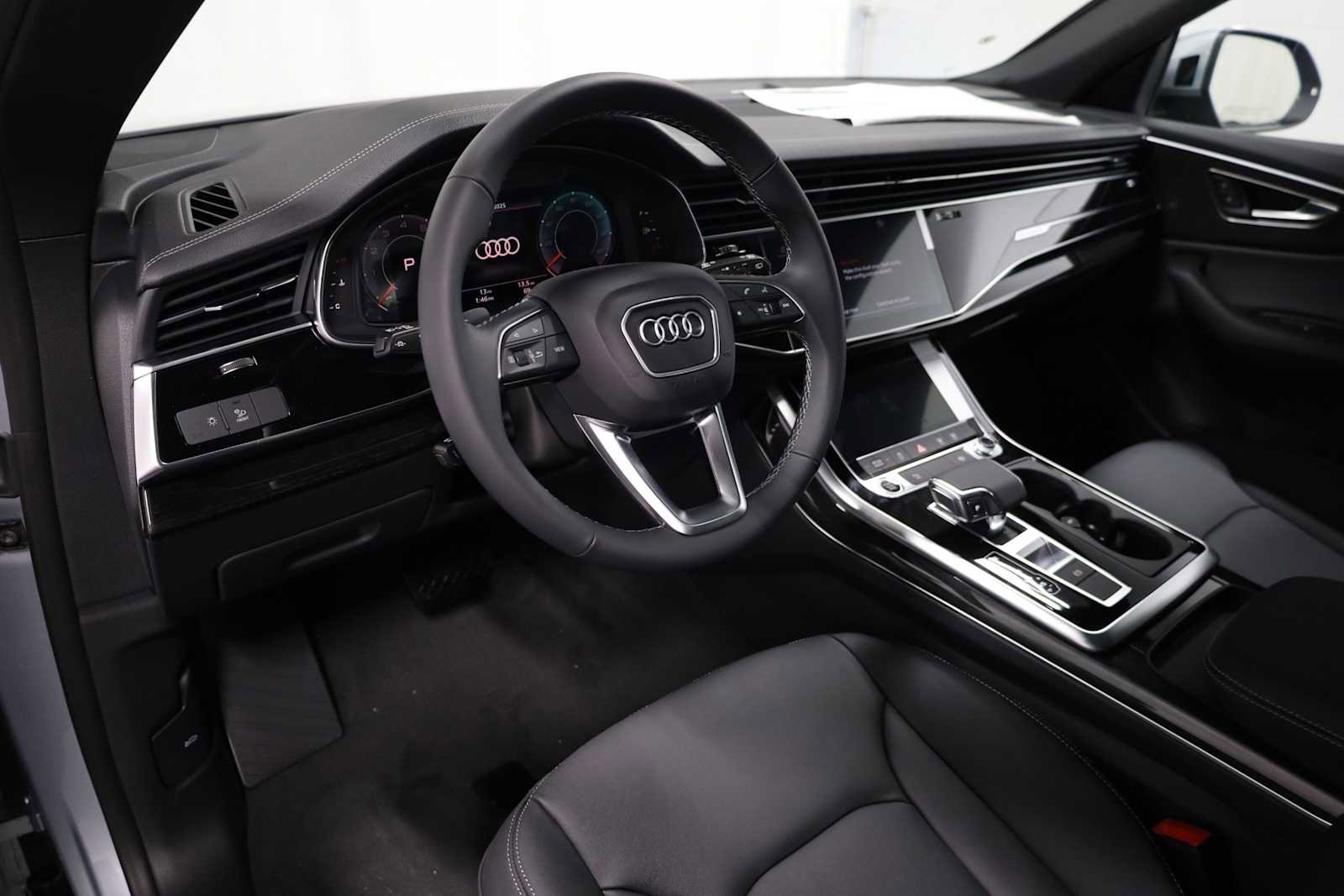 New 2025 Audi Q8 Premium image 4