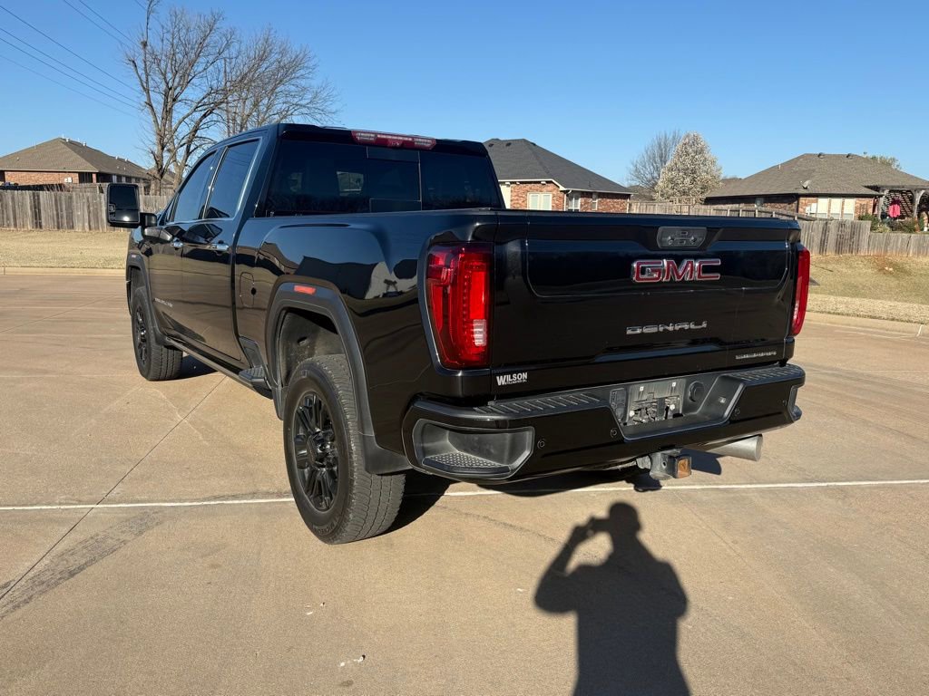 Used 2023 GMC Sierra 2500 Denali w/ Denali Black Diamond Edition image 4