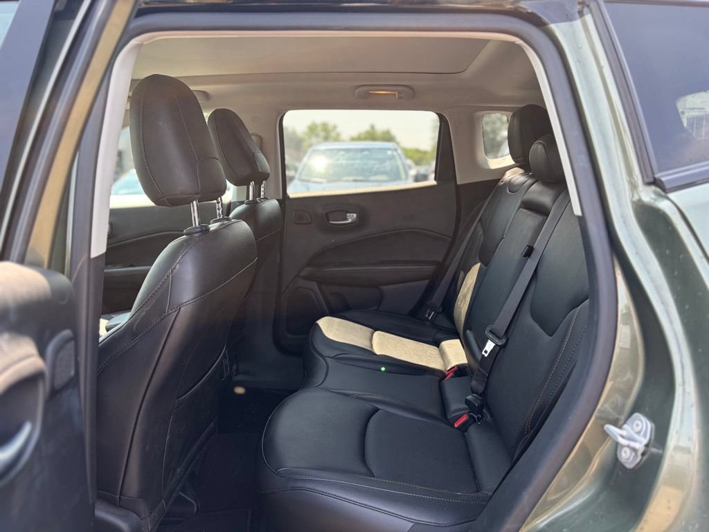 Used 2021 Jeep Compass Limited w/ Sun and Sound Group AWD/4WD image 13