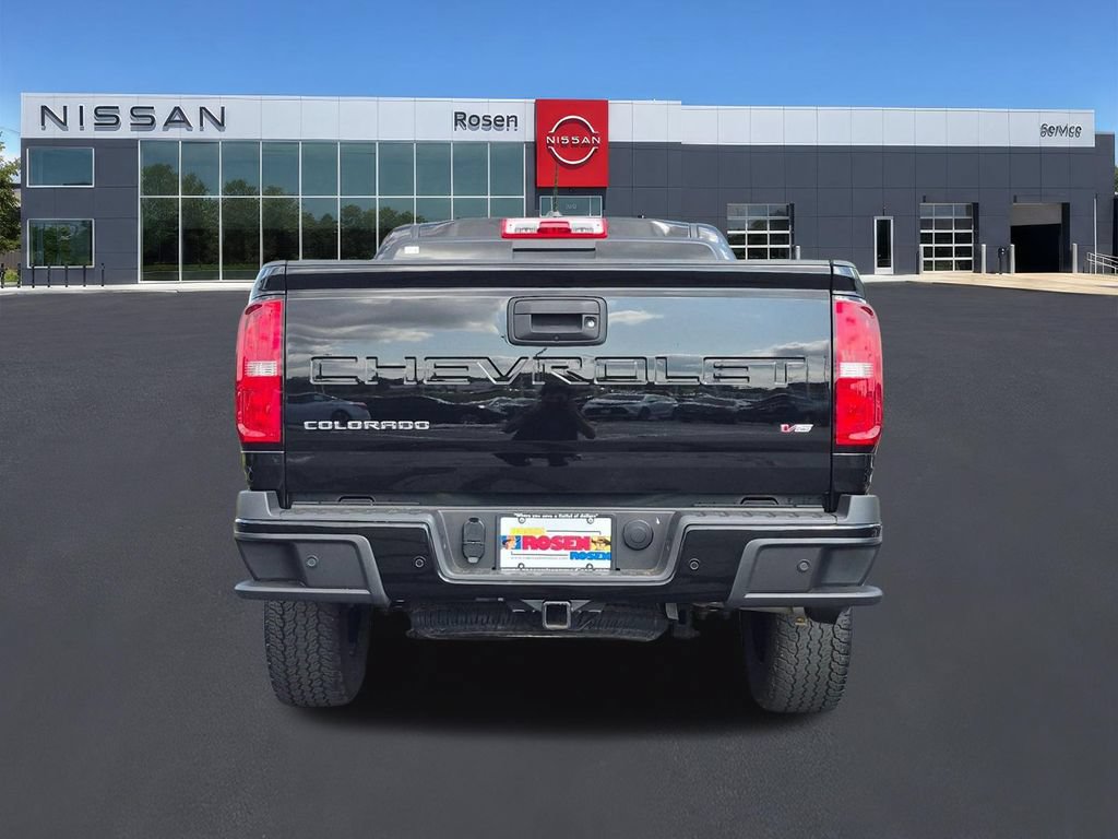Used 2022 Chevrolet Colorado Z71 AWD/4WD image 4