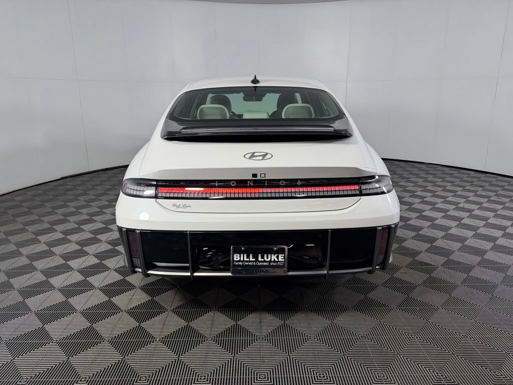 Used 2025 Hyundai Ioniq 6 SEL RWD image 9