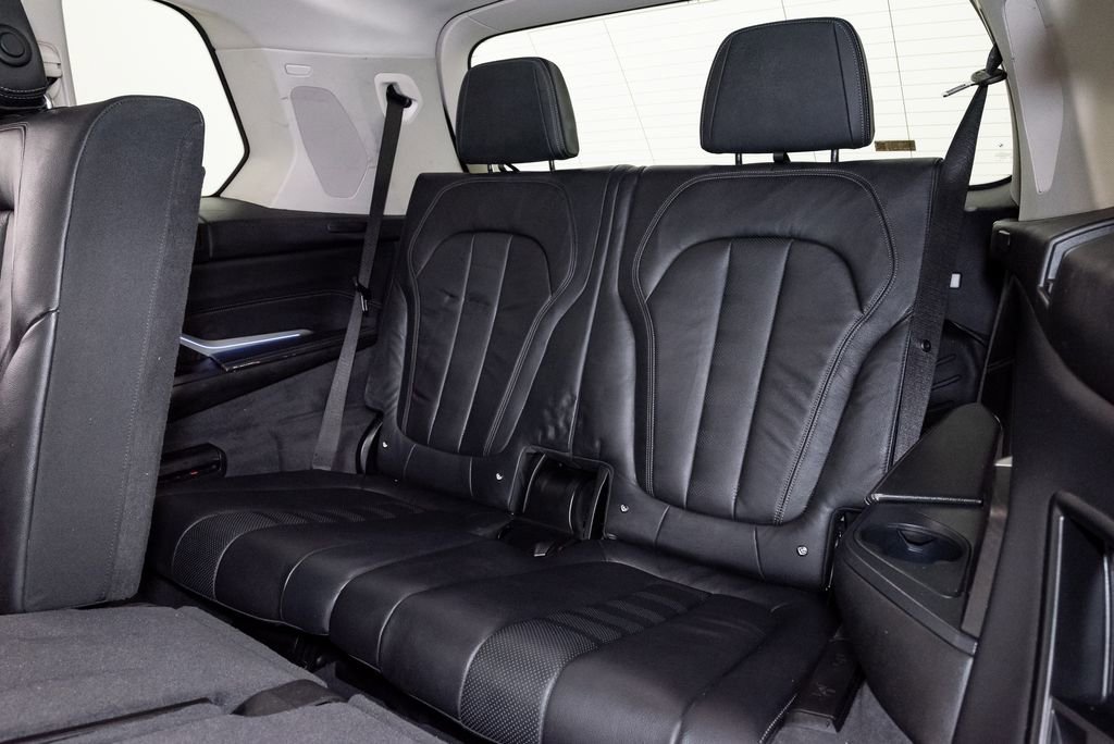 Used 2019 BMW X7 xDrive40i w/ Premium Package AWD/4WD image 30