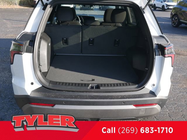 New 2026 Chevrolet Equinox LT image 17