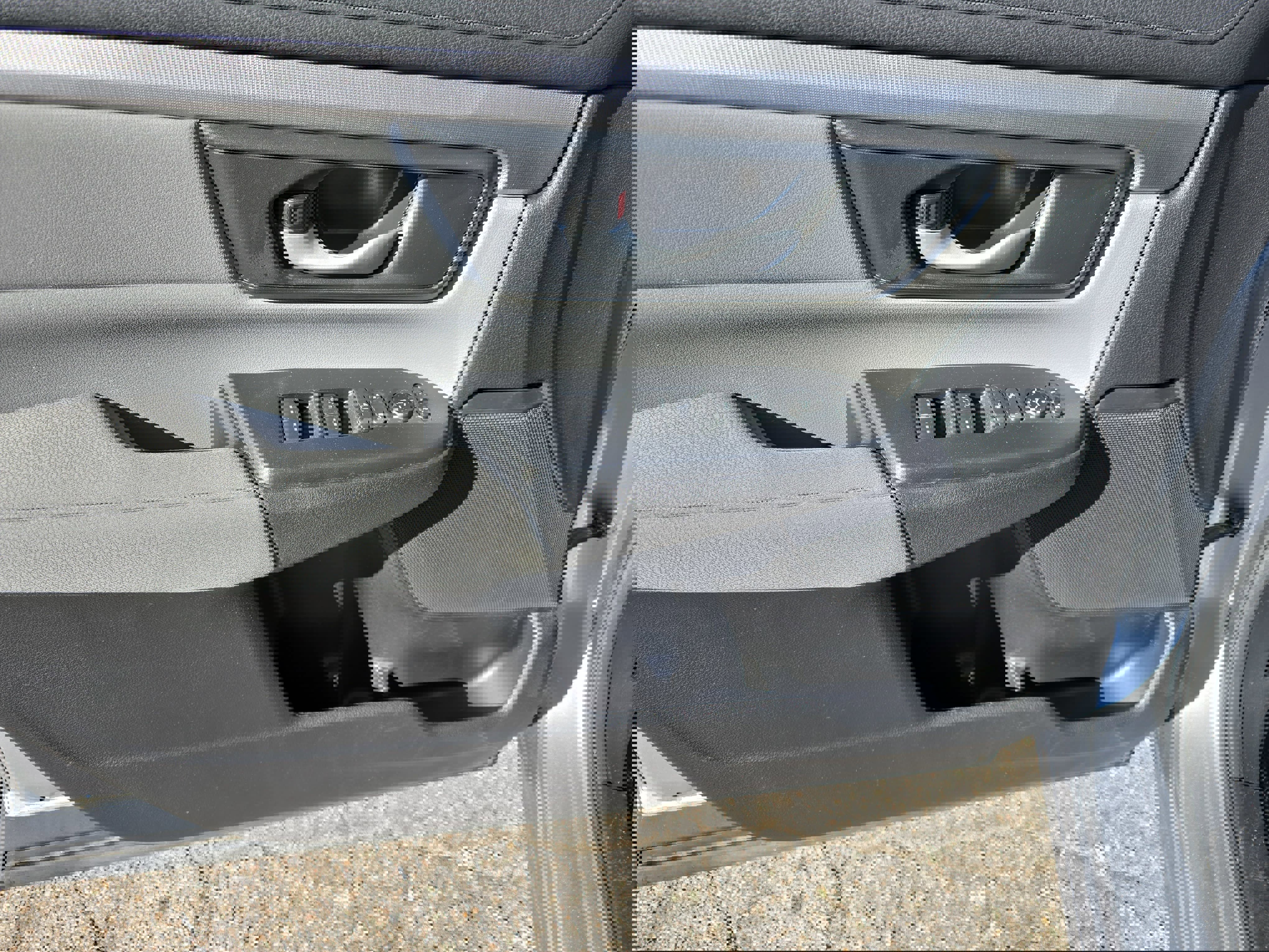 Used 2020 Honda CR-V LX image 28