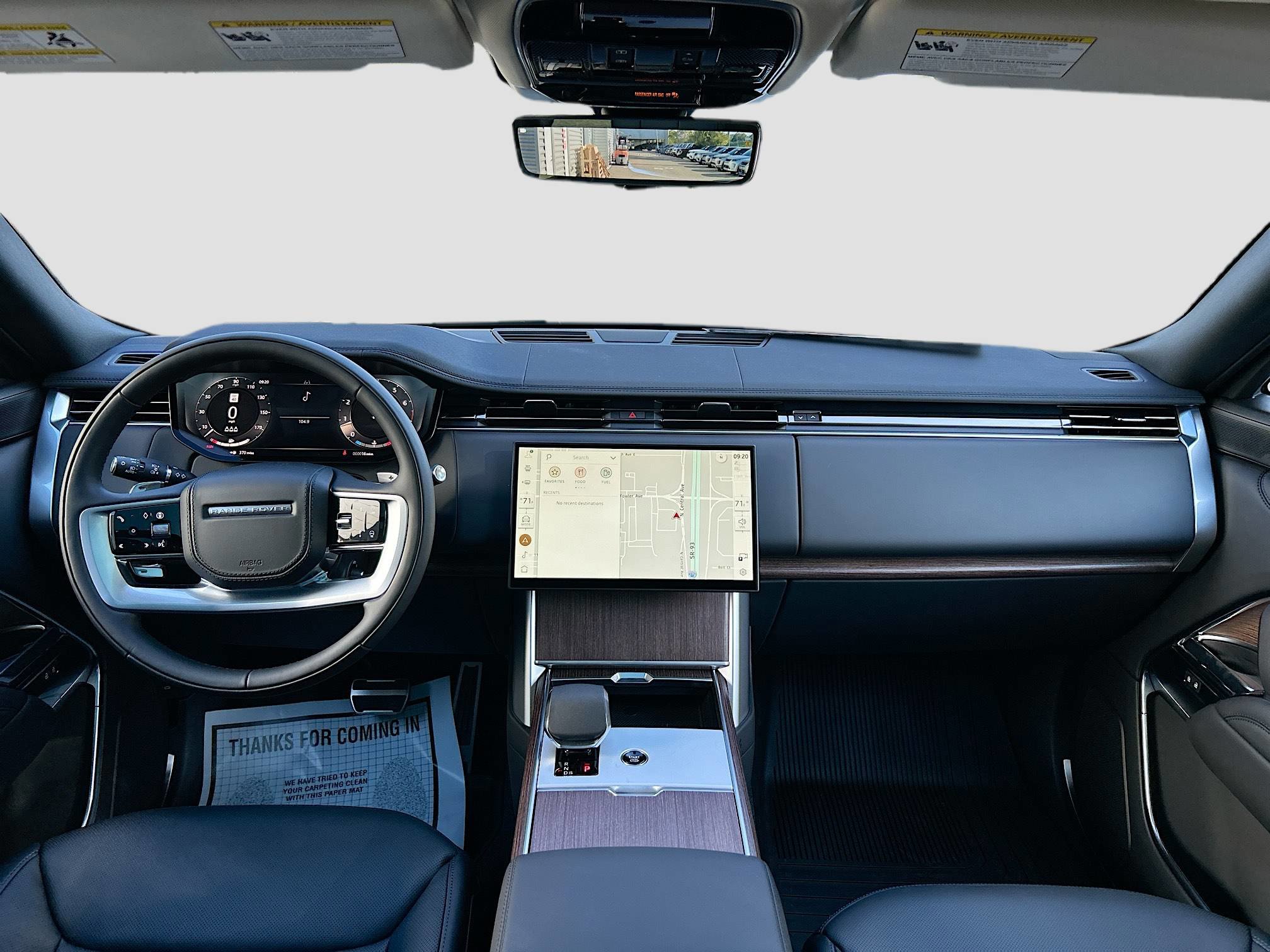 New 2025 Land Rover Range Rover SE image 11