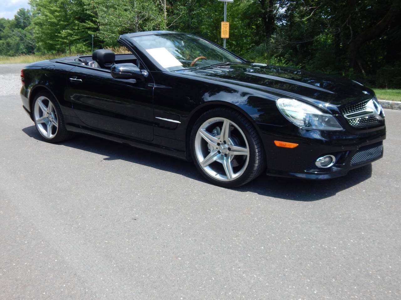 Used 2009 Mercedes-Benz SL 550 image 3
