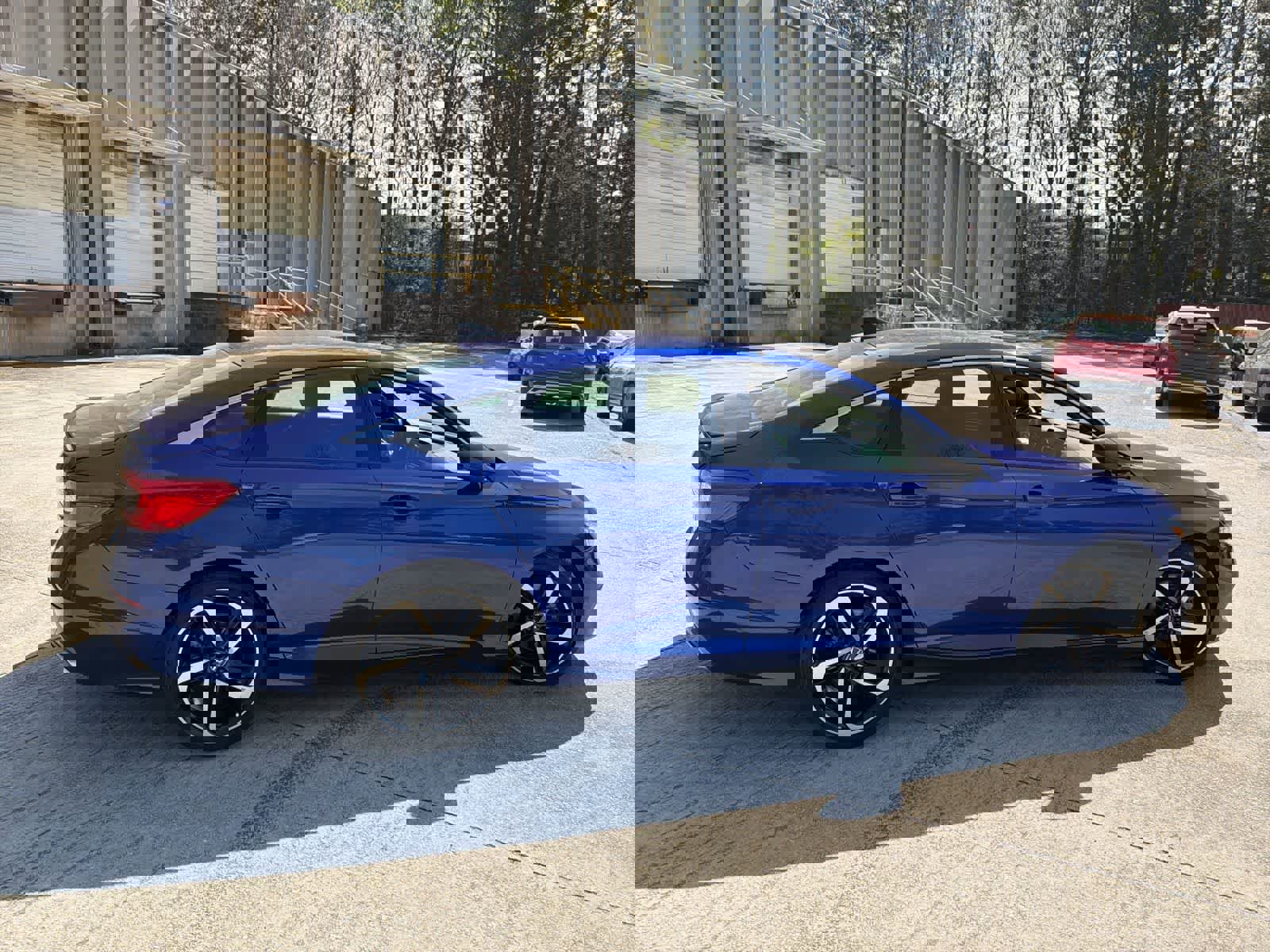 Used 2022 Honda Accord Sport image 11