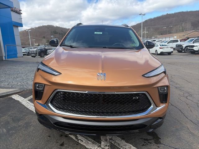 Used 2024 Buick Encore GX Sport Touring w/ Black Roof Package image 2