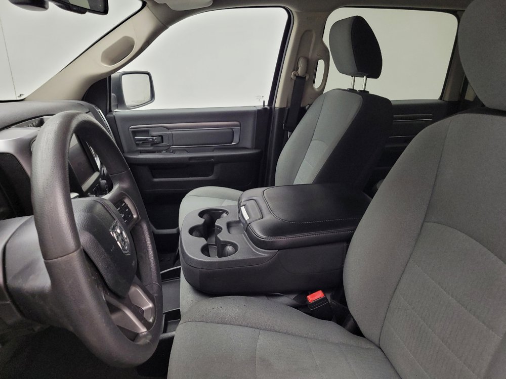 Used 2022 RAM 1500 Classic SLT w/ Electronics Group AWD/4WD image 17
