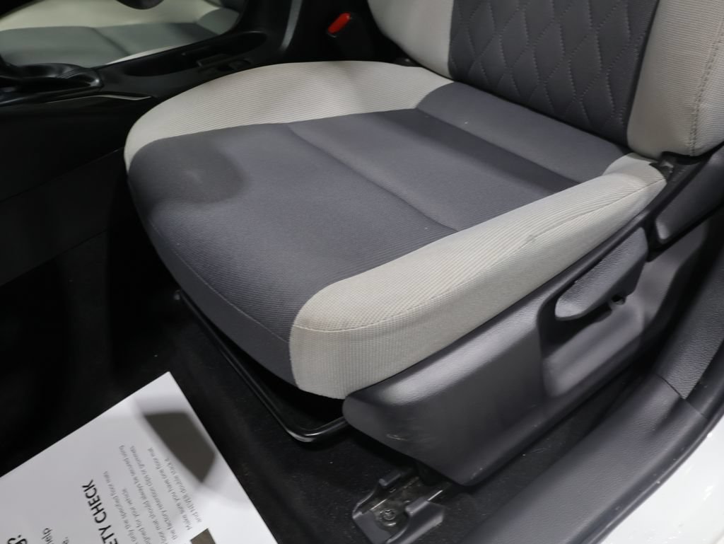 Certified 2023 Toyota Corolla LE AWD/4WD image 12